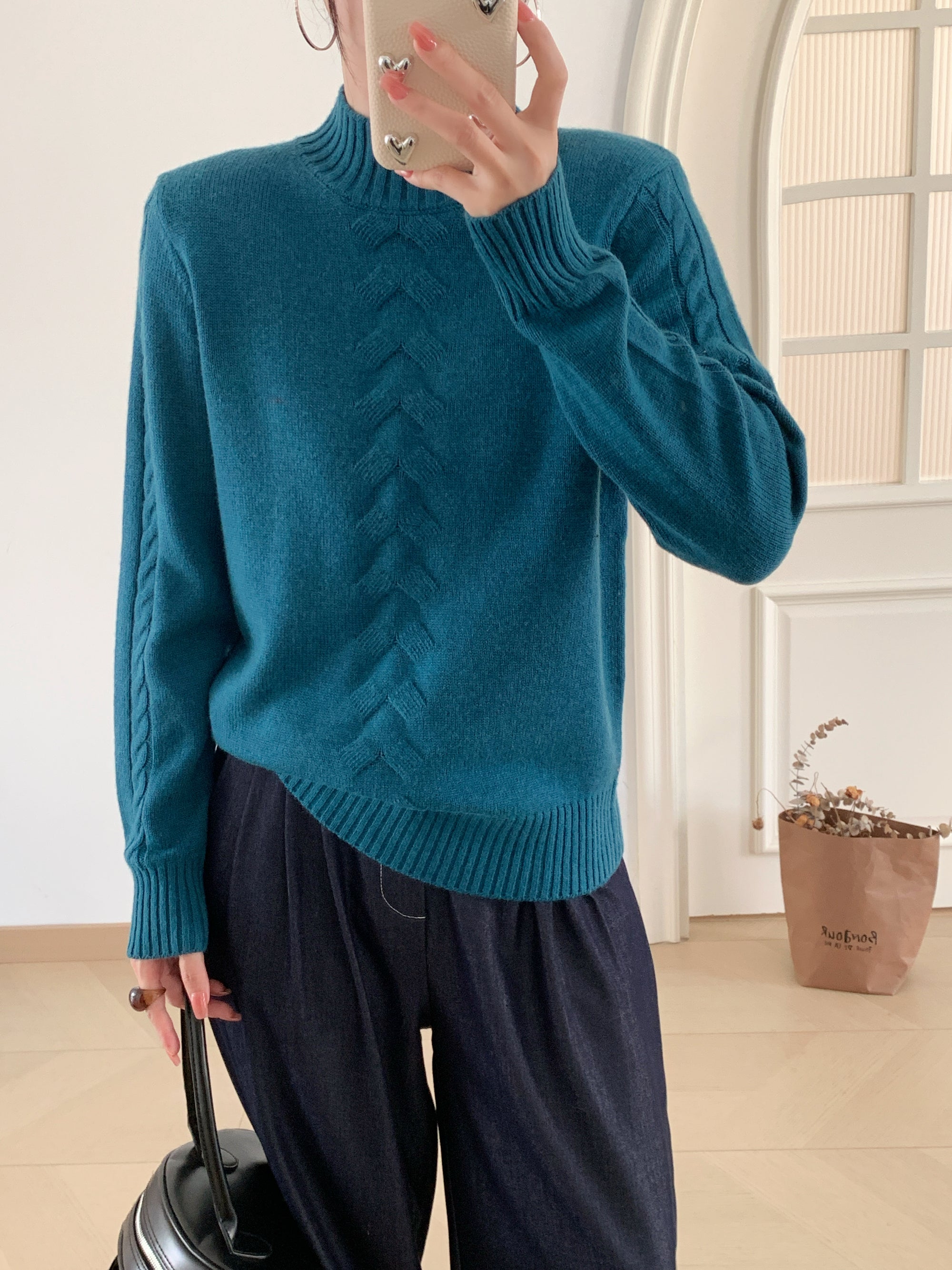 Ladies sweater 100%wool